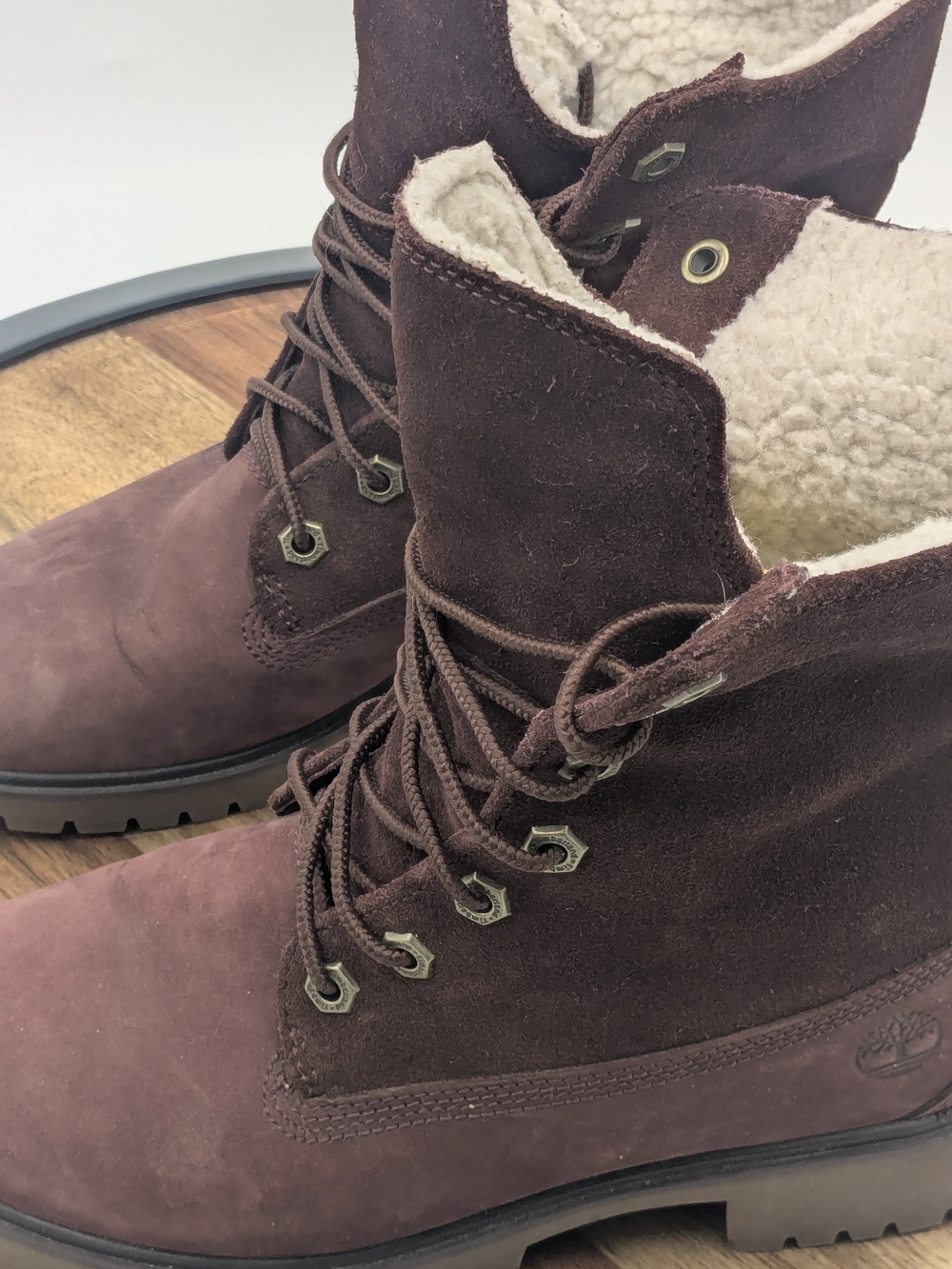 Timberland A1SGJ Women's Size 6 BurgundyNubuck Sherpa Lined Lace Up Winter Boots - Picture 6 of 11